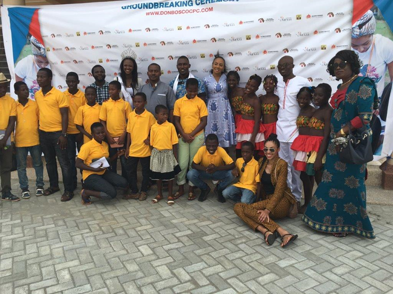 Omenaa rozpoczyna budowę szkoły w Ghanie (14) (Copy)