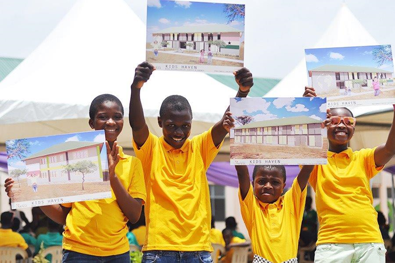Omenaa rozpoczyna budowę szkoły w Ghanie (2) (Copy)