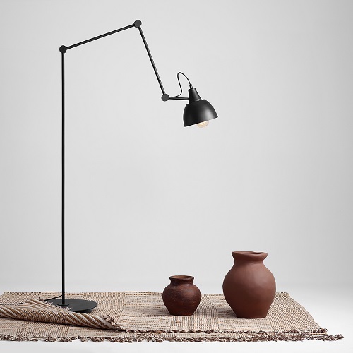 Lampa podłogowa