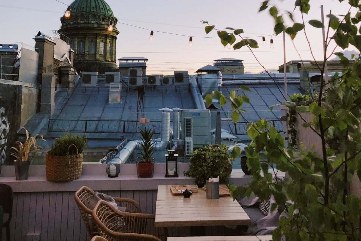 Balkon latem. Stwórz SWÓJ zaciszny zakątek