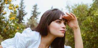 Jak zadbać o włosy, gdy są zniszczone częstym farbowaniem?