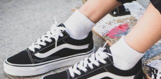 Stylizacje damskie- jak nosić trampki i tenisówki