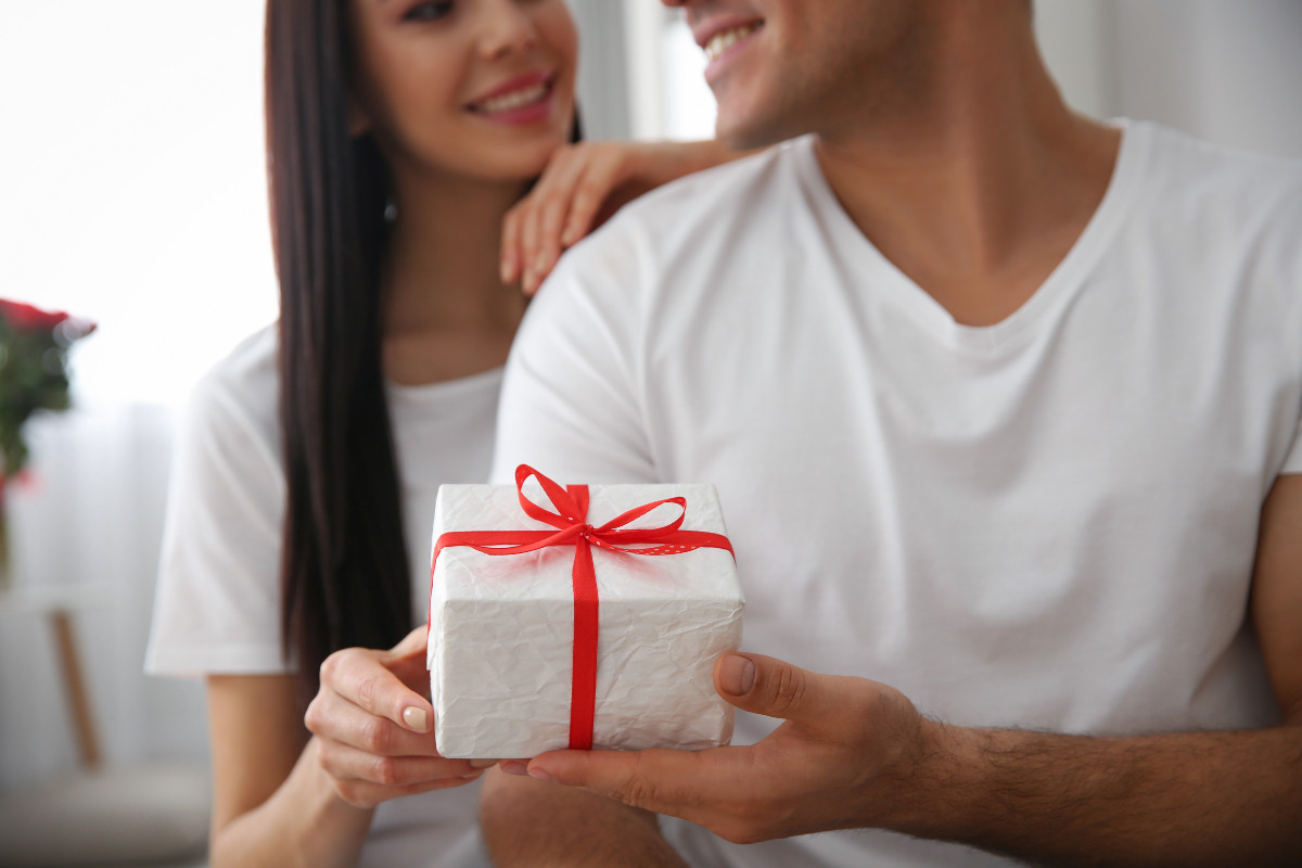 Jak zaskoczyć swojego faceta - idealny prezent dla mężczyzny