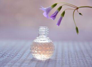Jak dobrać oryginalne perfumy męskie do okazji? Kompendium wiedzy dla mężczyzn oryginalne perfumy męskie